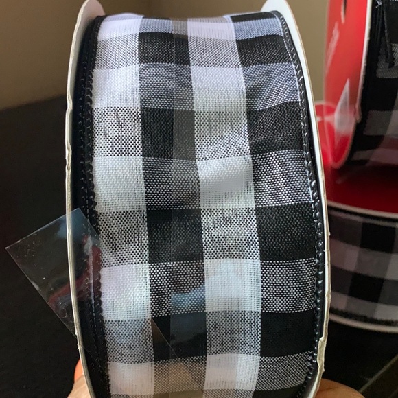 3 Wired Jumbo Ribbon 2.5” white and black pattern farmhouse buffalo - Picture 12 of 16
